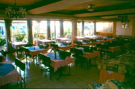 Filoxenia Hotel Athens Exterior photo