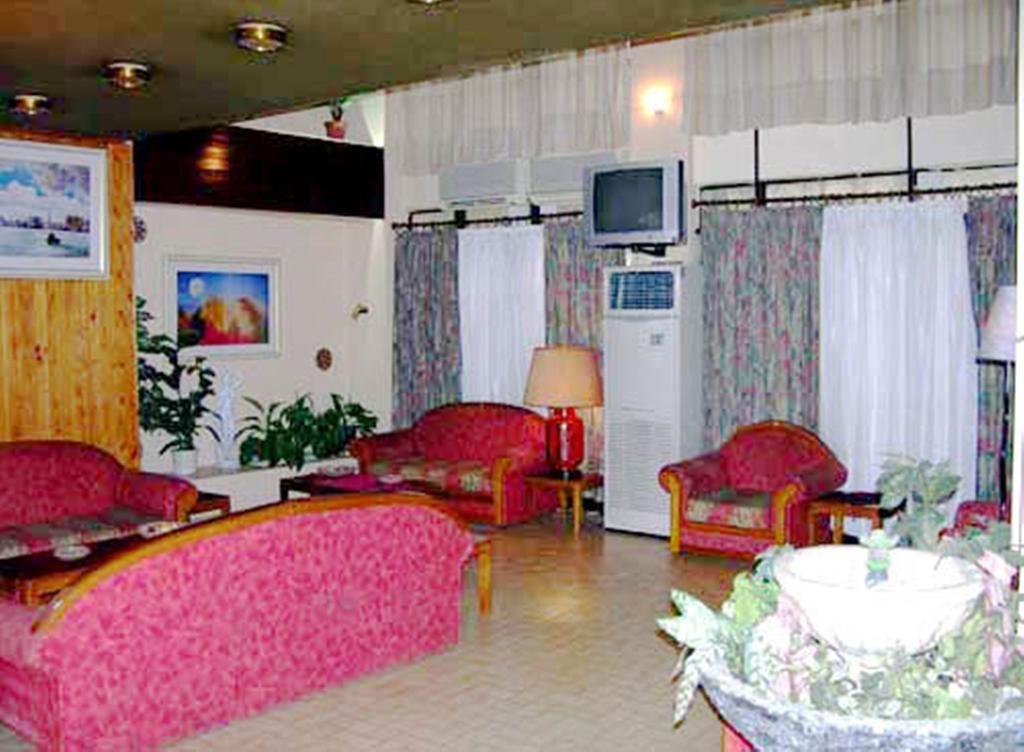 Filoxenia Hotel Athens Exterior photo